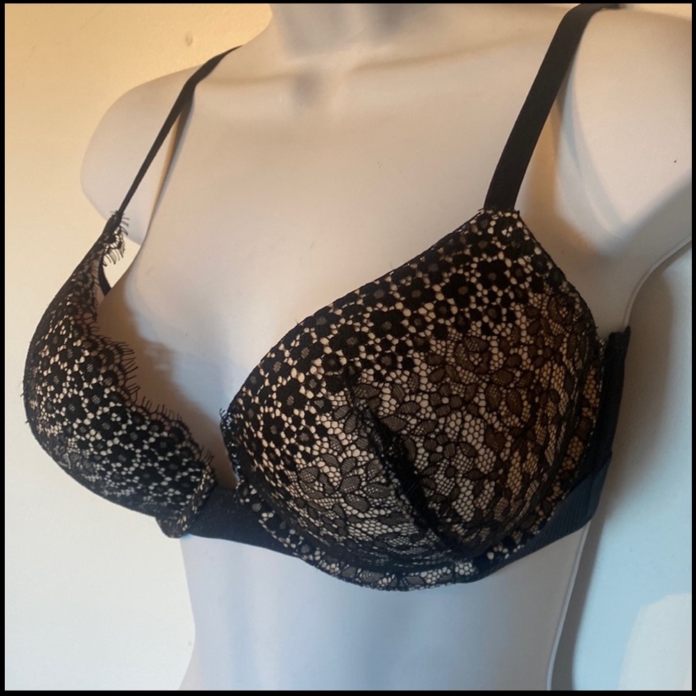 NWOT Dream Angels Black Lace Push Up Bra, Size 34D
